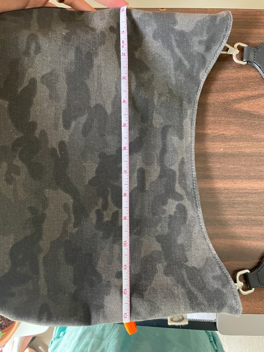 Koala Kanvas Gray Camo Canvas Crossbody Bag with Guitar Strap - Picture 3 of 14
